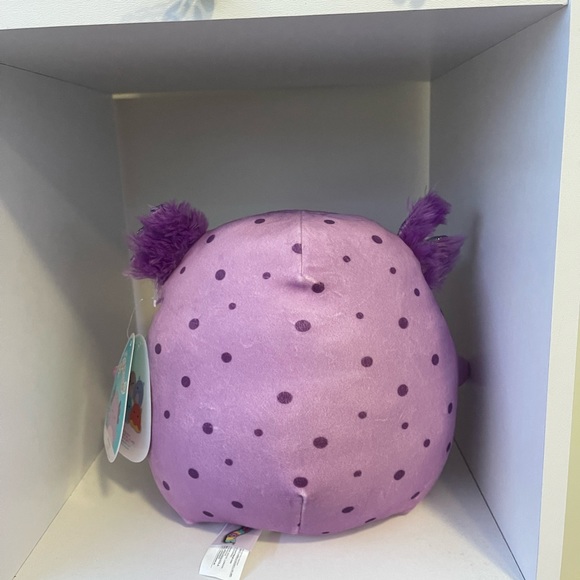 Amala Axolotl Squishmallow Party City Exclusive - Picture 5 of 5